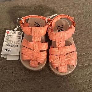 Brand New with Tags. Zara toddler sandals.